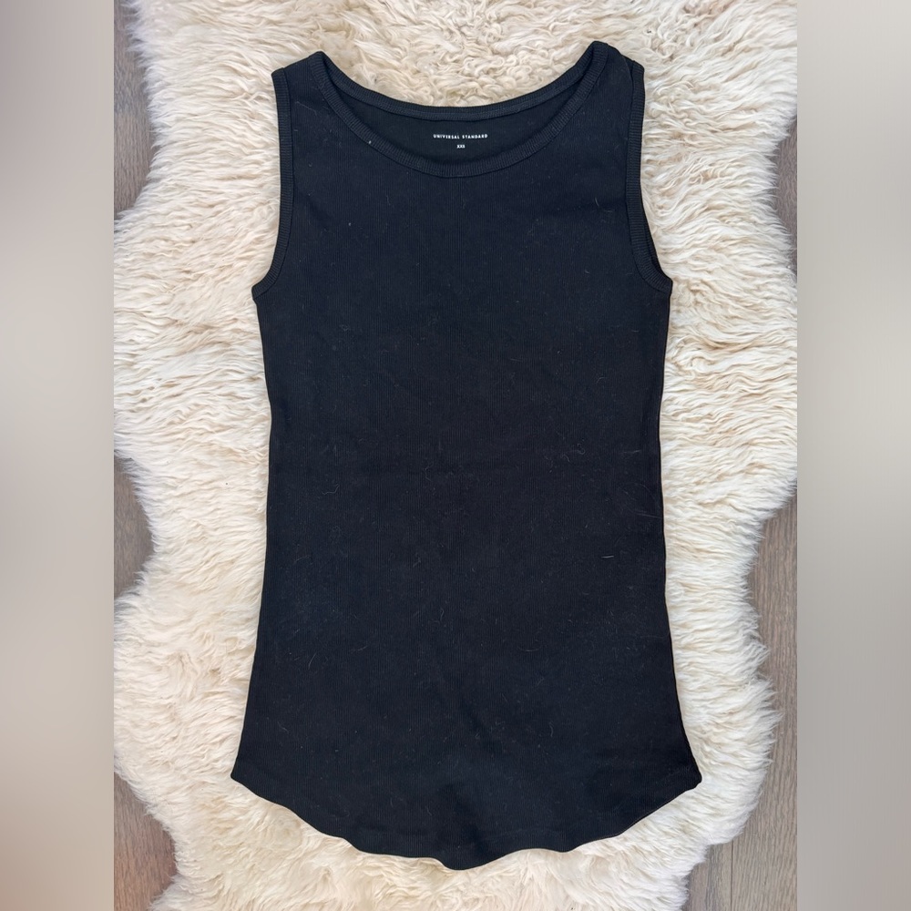 Universal Standard Loire Ribbed Tank in Black